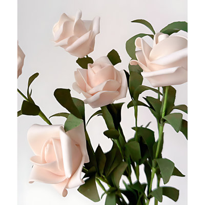 Bouquet de roses dans un vase