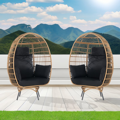 Swivel Wicker Outdoor Lounge Egg Chair