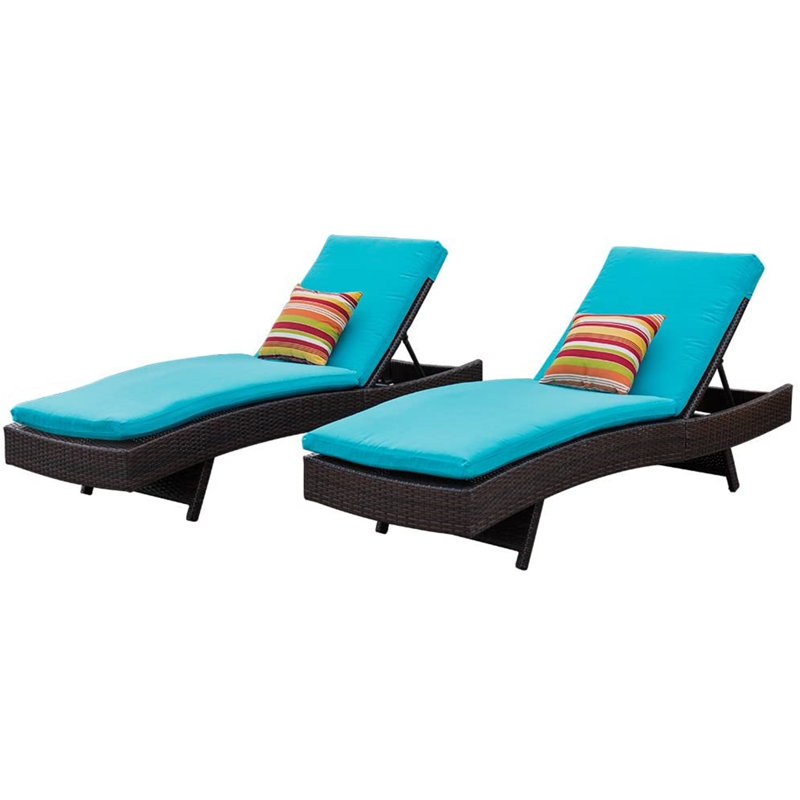 Outdoor Wicker Chaise Lounge , Cushion Included, Blue