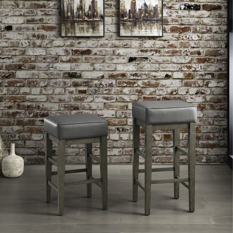 29 po de hauteur, 2 tabourets gris, siège en similicuir gris, base en bois massif antique, paire de bistro décontracté, cuir, bois, assise attrayante