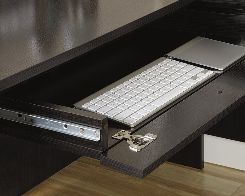 Oak Finish L-Shaped Executive Desk