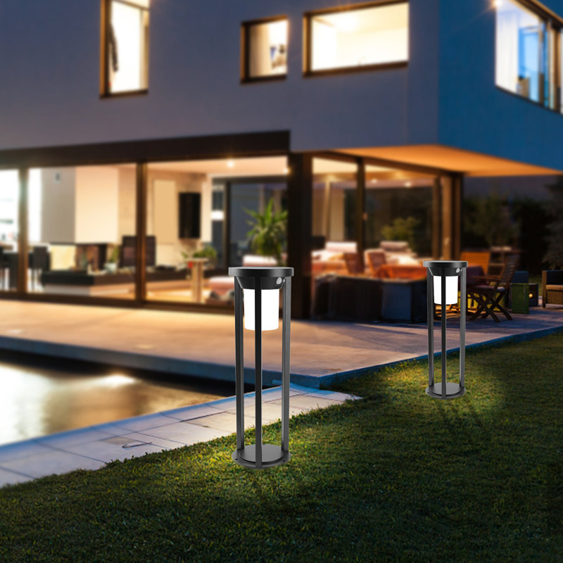 Éclairage de sentier à DEL noir intégré à énergie solaire à basse tension, H 23,6 po x l 6,3 po x P 6,3 po