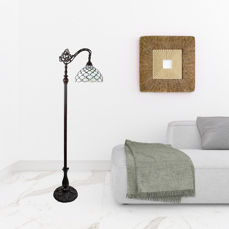 Lampe sur pied de 62 po de forme traditionnelle brune avec abat-jour en verre teinté blanc