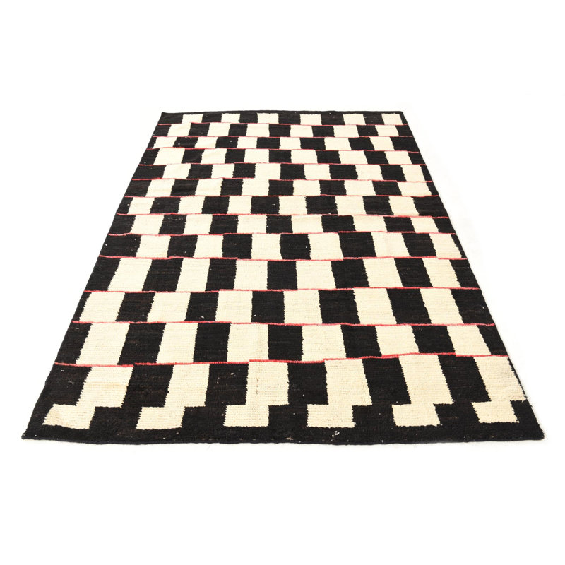 Tapis noir et blanc 5x8 Pham