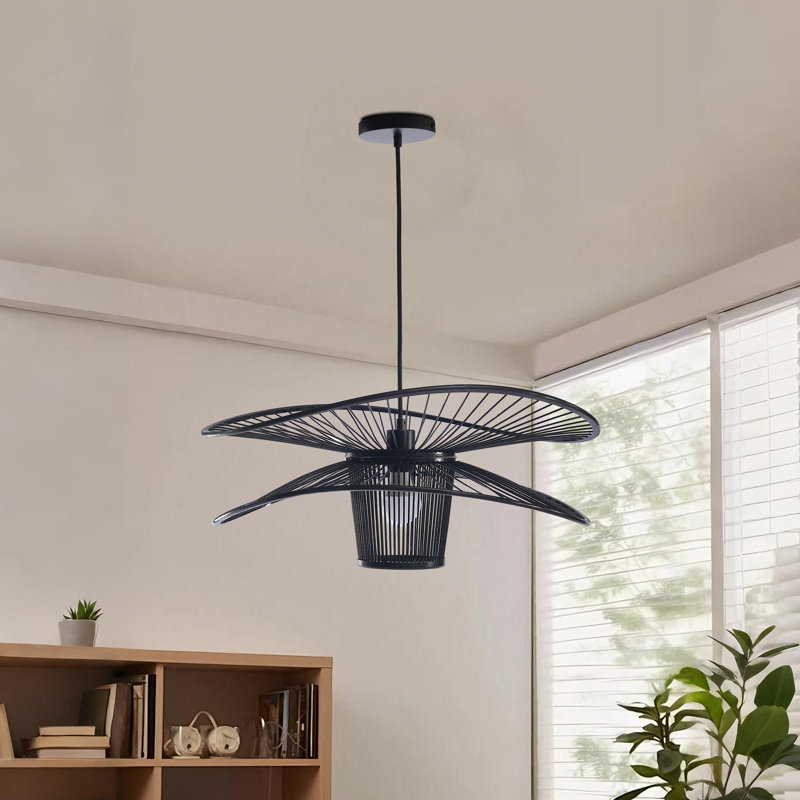 Luminaire suspendu en bambou tissé à la main en forme d'aile, Noir mat