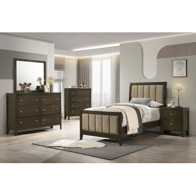 Ensemble de chambre à coucher 4 pièces Jordina