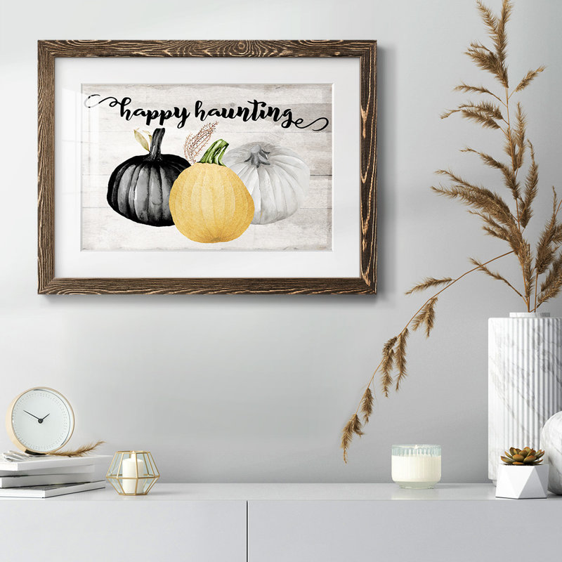 Happy Haunting, impression sur papier encadrée, H 28 po x l 42 po x P 1,5 po, Noyer