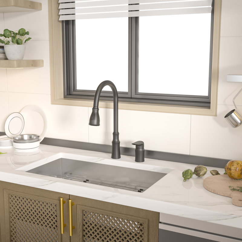 Robinet de cuisine rétractable à poignée simple avec accessoires, Noir mat