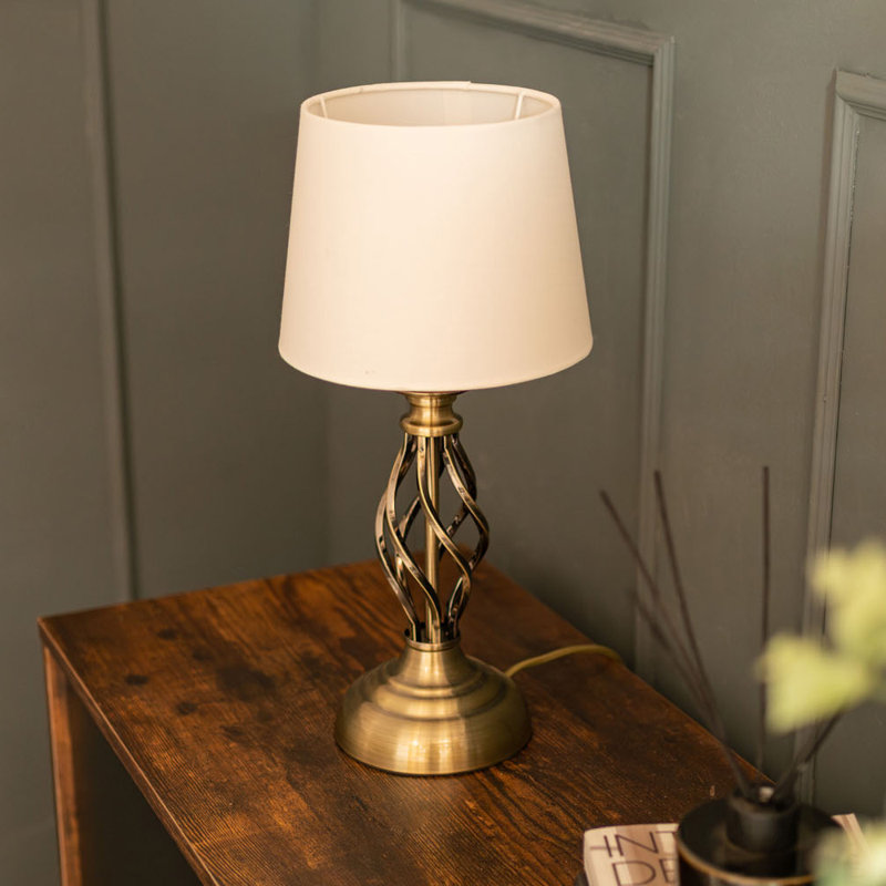 Akrati Metal Table Lamp, Silver