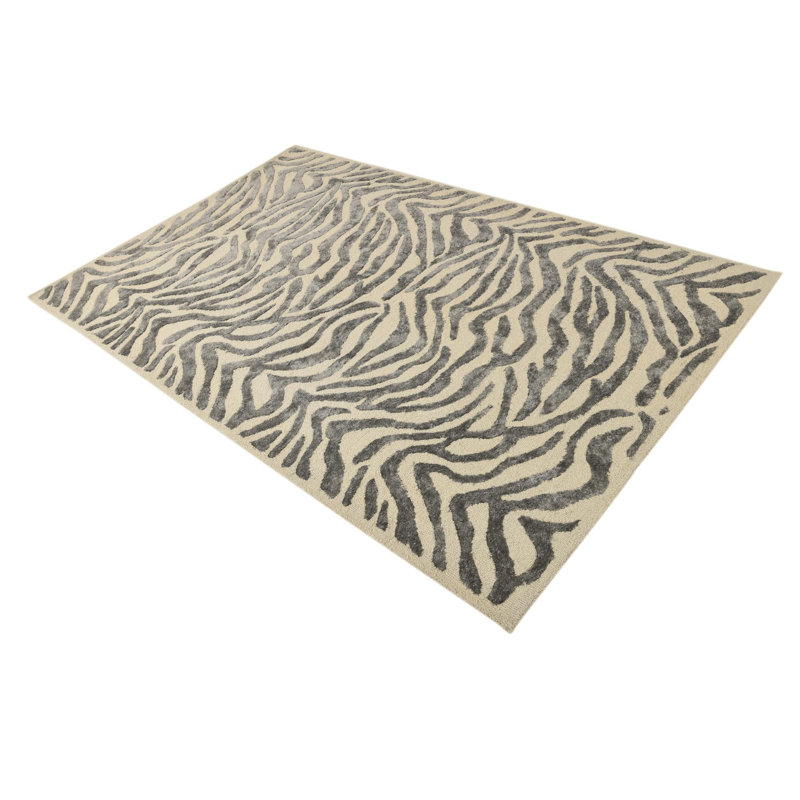 Tapis gris clair 5 pi 0 po x 7 pi 11 po Pineland