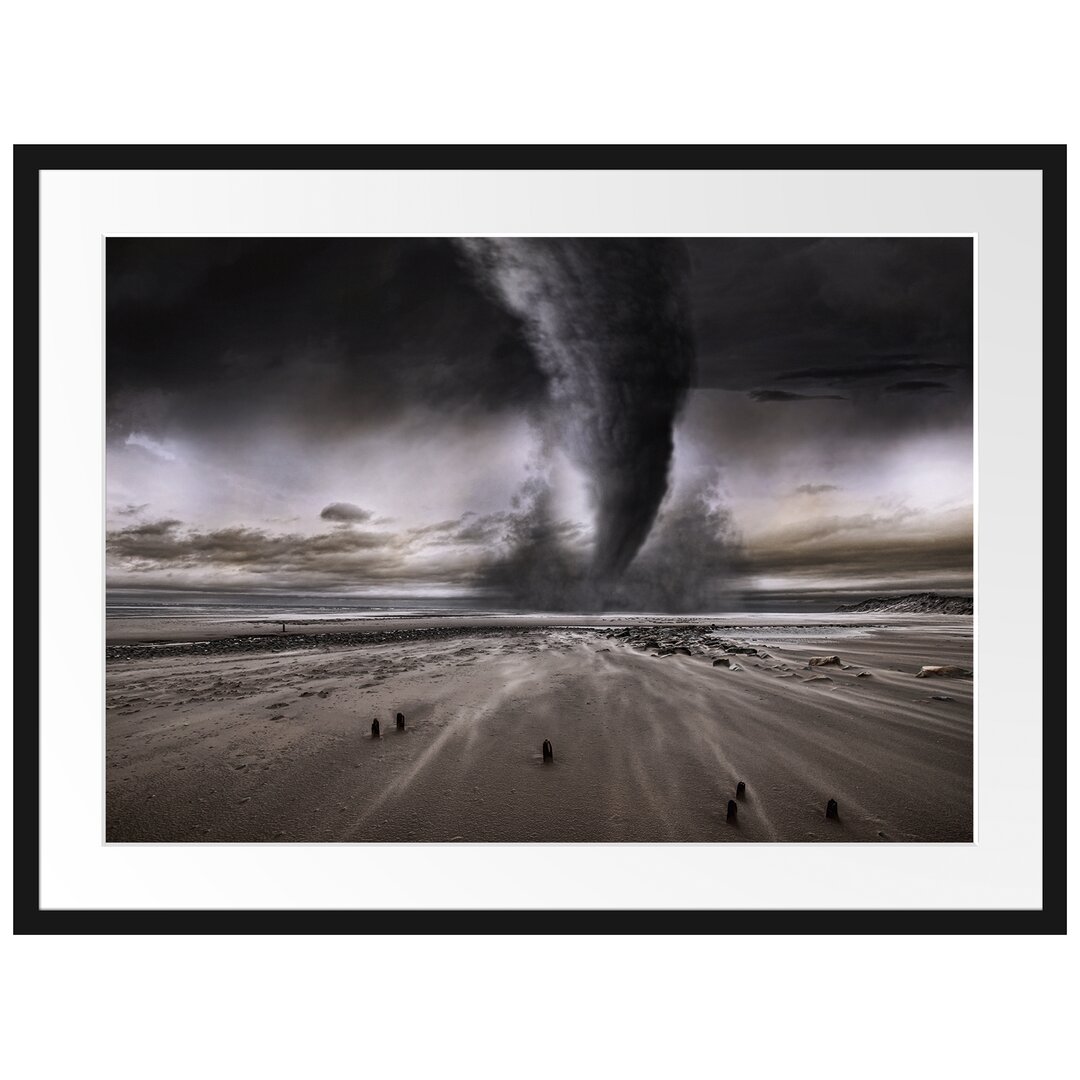 Gerahmtes Poster Dramatischer Tornado