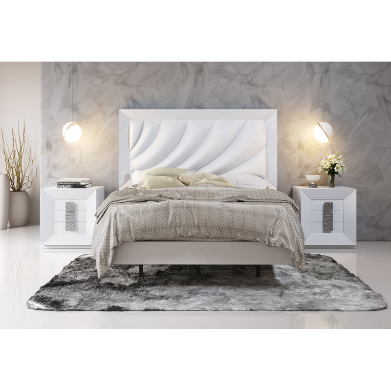 Strade Piece Bedroom Set, King