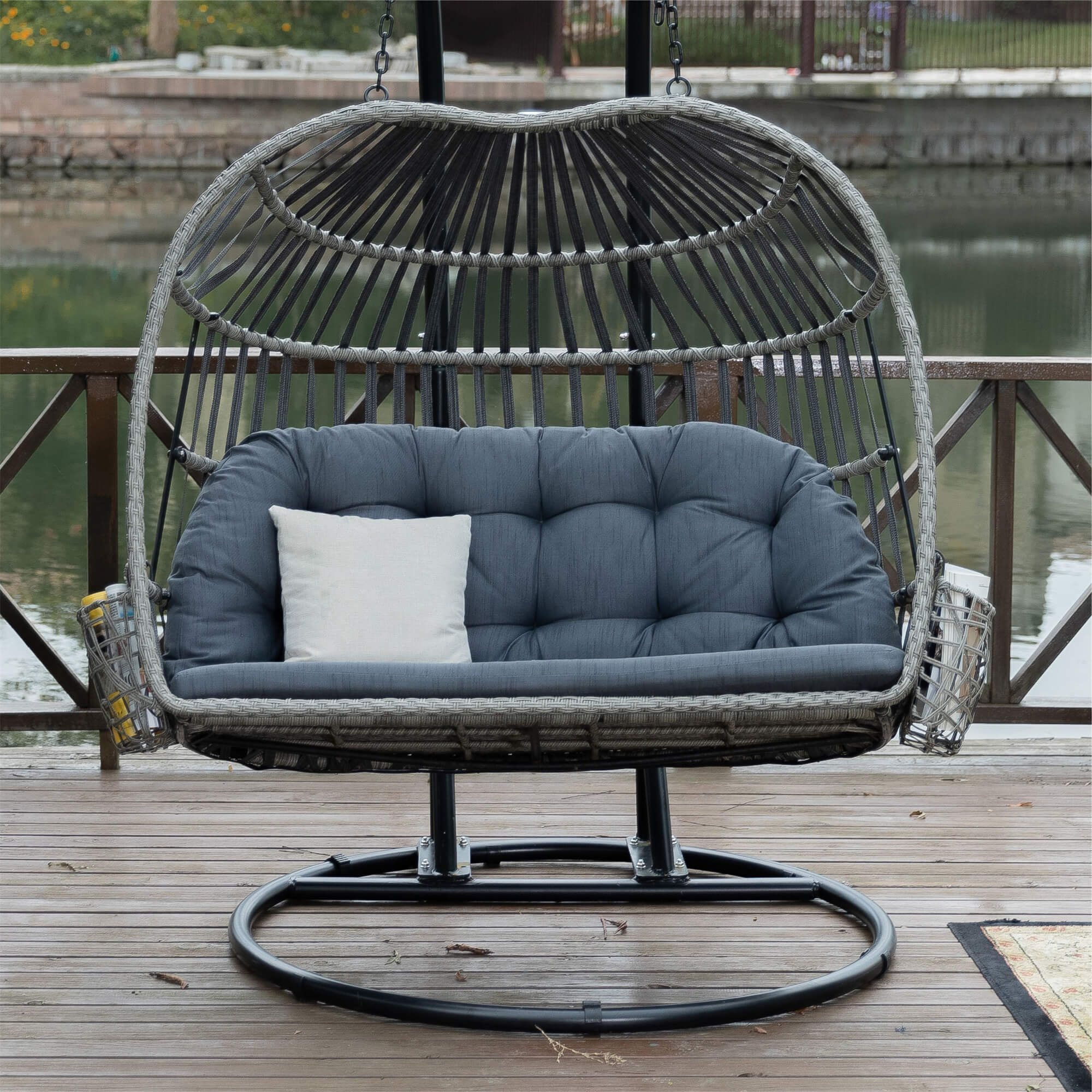 High-end Comfortable Double Hanging Basket Chair