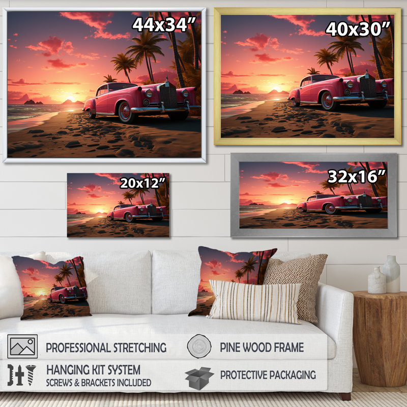Rose Cadillac sur la plage au coucher du soleil I - voiture, art mural américain ancien, Cadre doré à coins fermés
