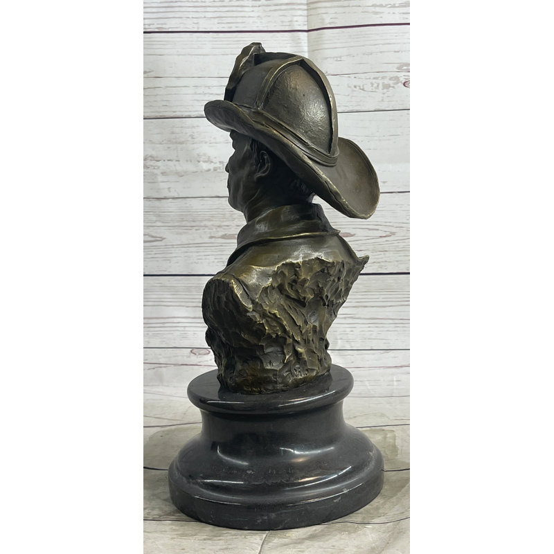 Akono, sculpture originale en bronze signée Milo