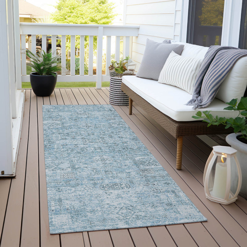 Everlee Washable Ikat Indoor / Outdoor Rug, Runner 2'3" x 7'6"