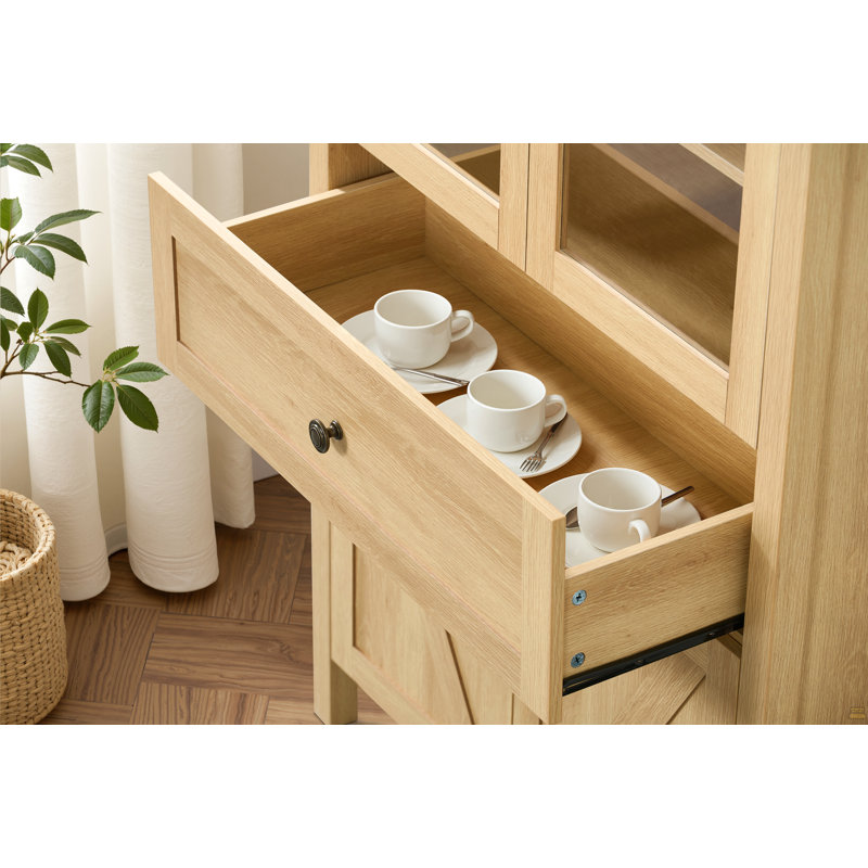Armoire