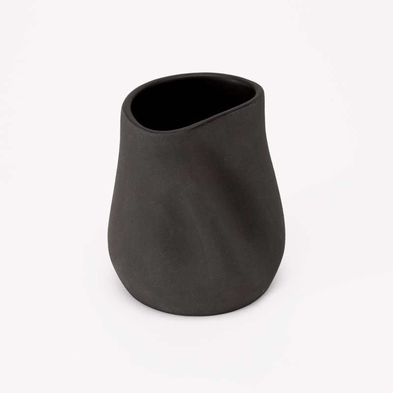 Sabine Vase, Raw Noir, Small