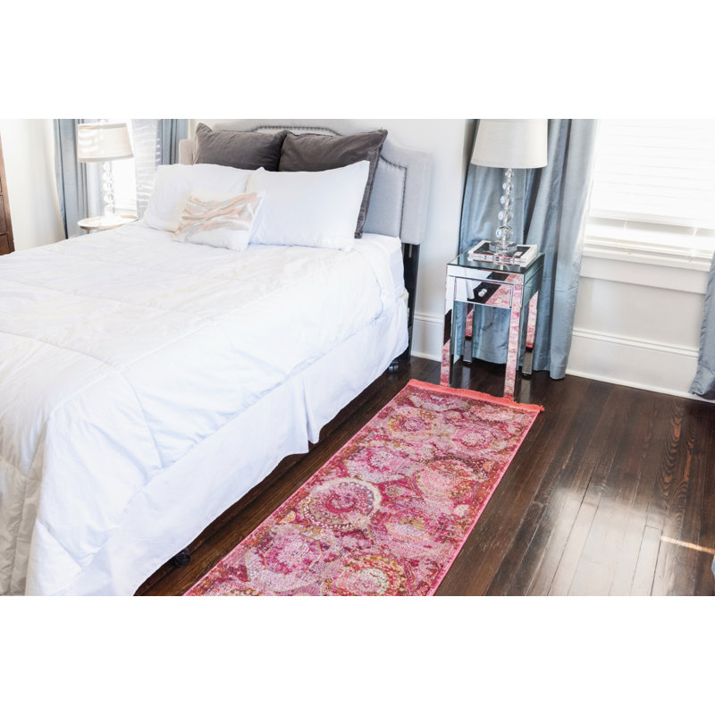 Folmar Oriental Indoor Rug, Runner 2'7" x 10', Pink