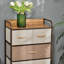 4 commode pour la chambre à coucher. Gardez votre ordre avec les tiroirs en tissu. 2 petits et 3 grands légers pliables. Structure en acier et plateau en bois. Surmatelas. Chambre de l 22,75 po x P 11,5 po x P 39 po. Offre beaucoup d'espace de rangement
