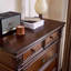 Armoire d'appoint en bois massif brun noisette