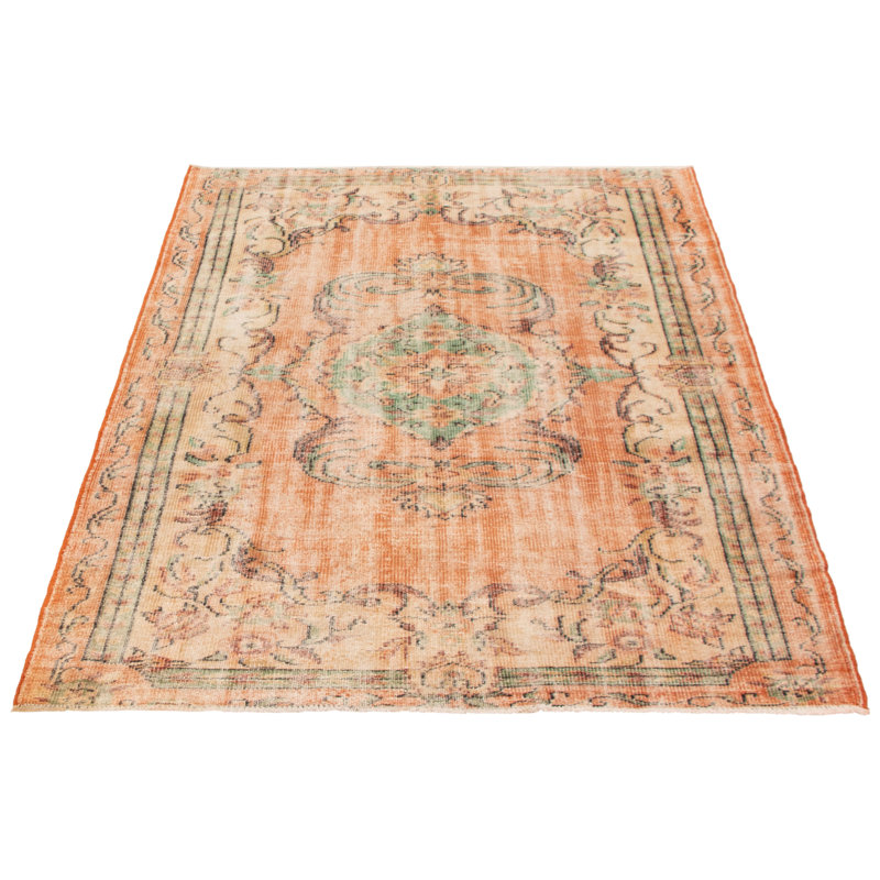Tapis cuivre rétro Magilton 5 pi 9 po x 8 pi 4 po