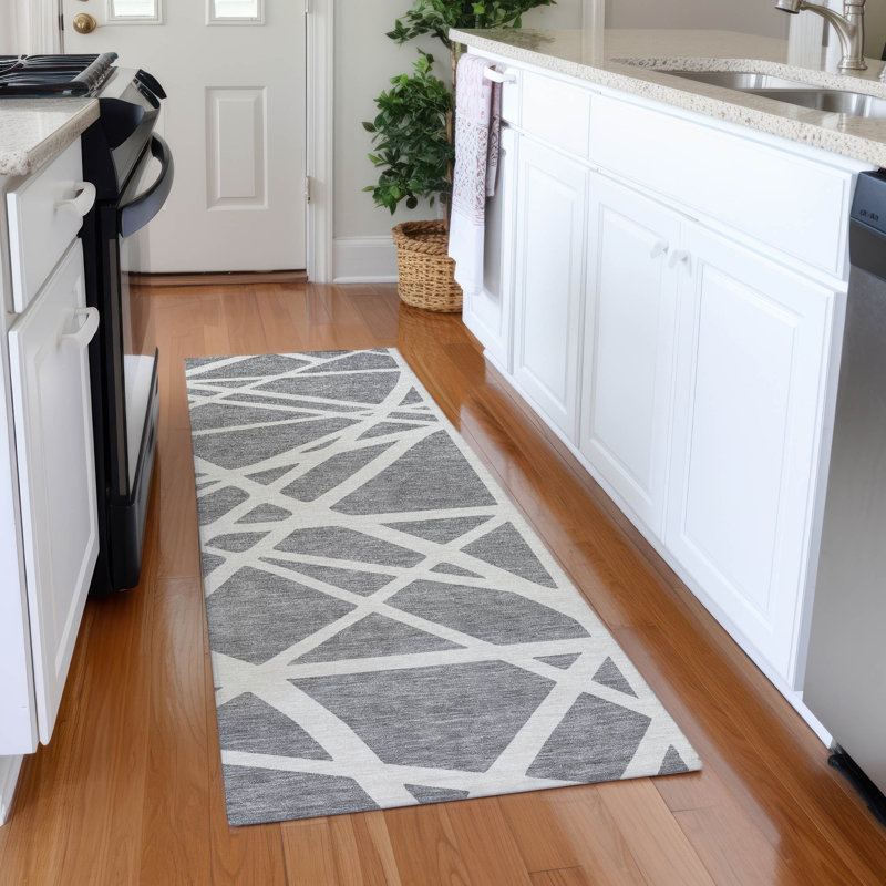 Tapis géométrique de qualité supérieure lavable à la machine Cossette AMF1040, Tapis de couloir 2 pi 3 po x 7 pi 6 po