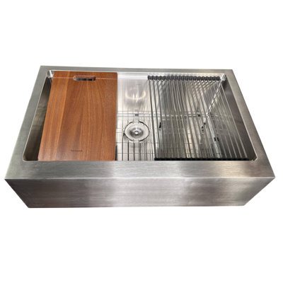 Pro Series 33'' L Stainless Steel Farmhouse Single Basin Kitchen Sink