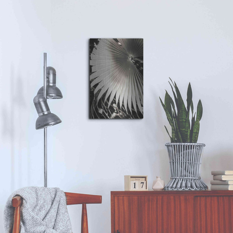 «Palm Frond 2» par Debra Van Swearingen, H 24 po x l 16 po