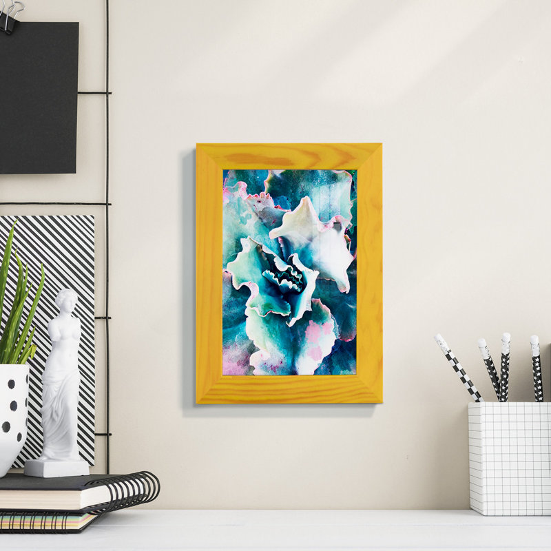 «Pastel Succulent Beauty I», reproduction de cadre photo simple, H 6 po x l 4 po x P 1 po, Jaune