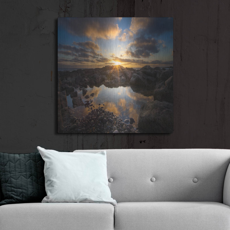 Art mural en métal Winston Porter «Cohasset Mirror» par Patrick Zephyr, H 36 po x l 36 po