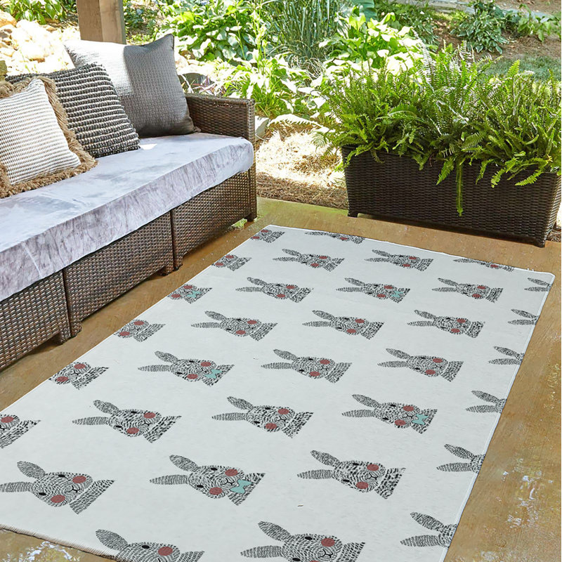 Tapis gris clair / rouge Elioth tissé à la machine, Rond 5 pi