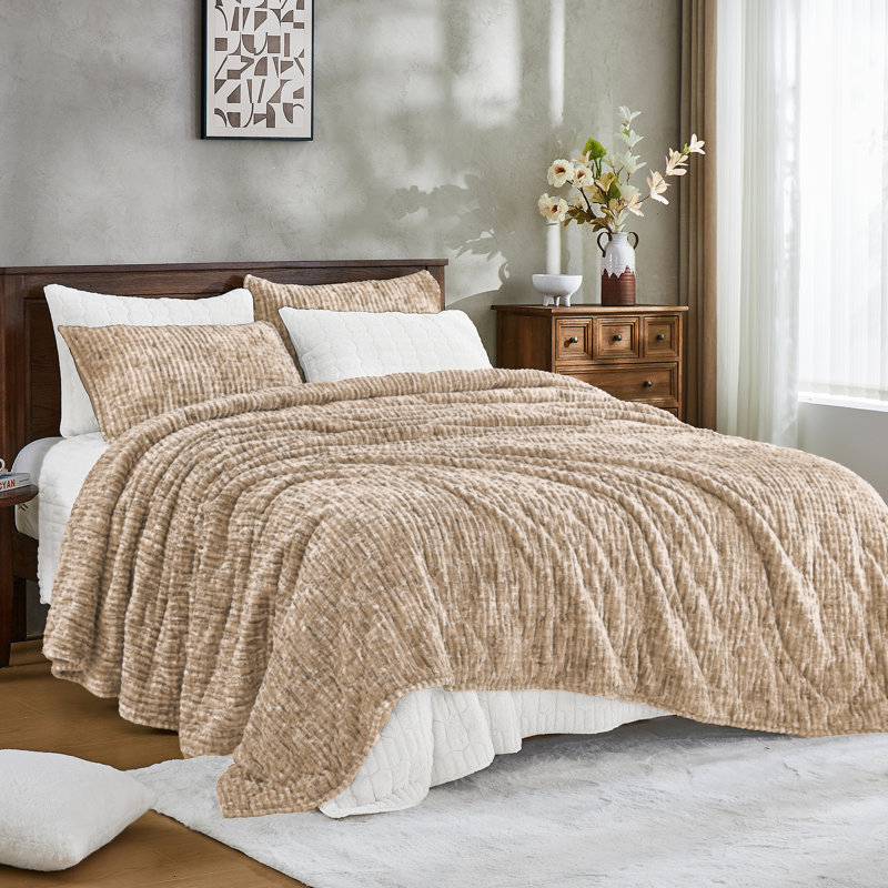 Heather Taupe King Velvet Quilt Set with Embroidery