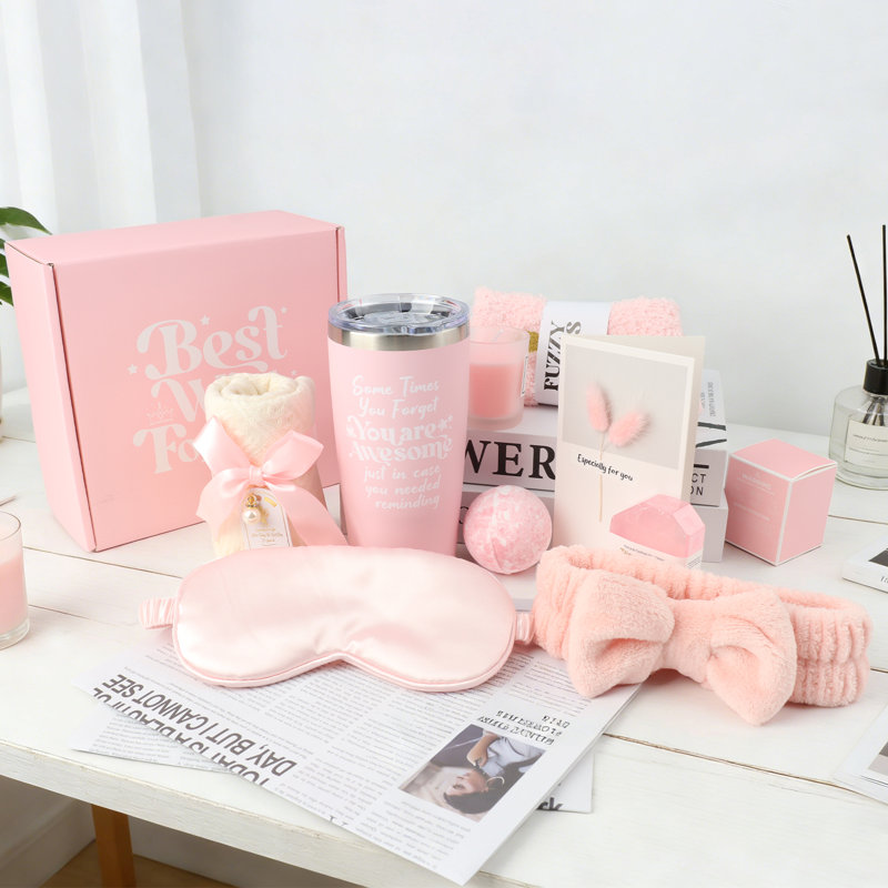 Ensemble de cadeaux pastel pour soins à domicile