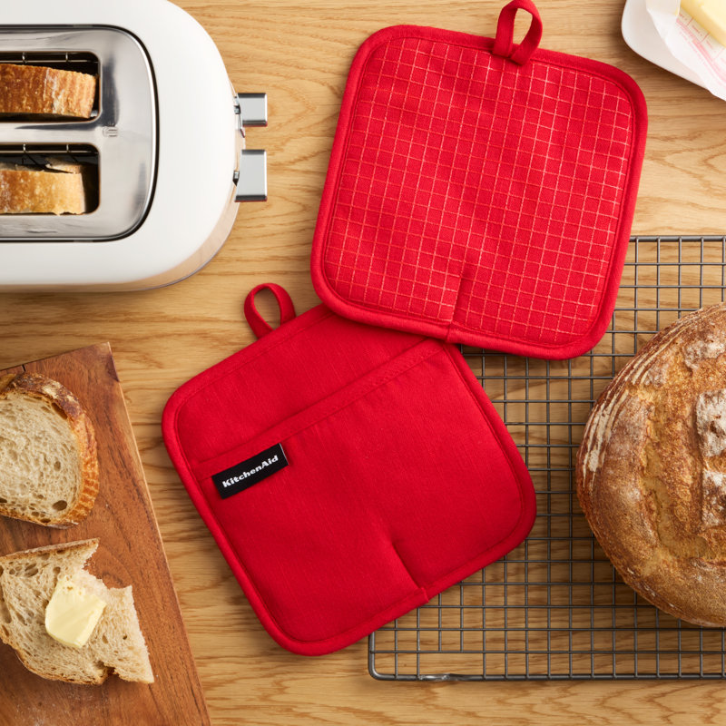 KITCHENAID Gourmet Series Gridlines Pot Holders 2-Pack, Passion Red
