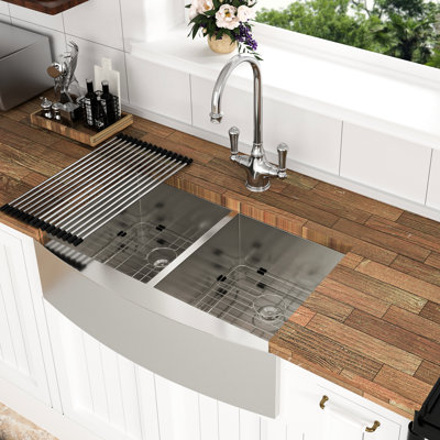 Évier de cuisine à double cuve à tablier frontal de 36 po de longueur, 20 po de largeur, 9 po de profondeur, acier inoxydable T304 de calibre 16, bonde en forme de X pour faciliter l'élimination de l'eau, revêtement pour éviter la condensation, comprend