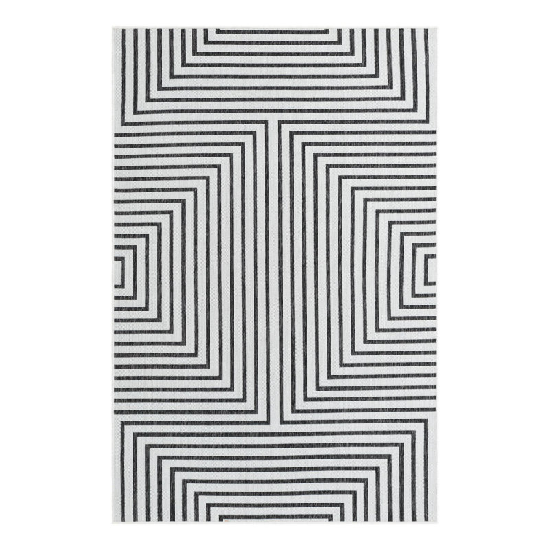 Geometric Indoor / Outdoor Rug, Rectangle 5'3" x 8'