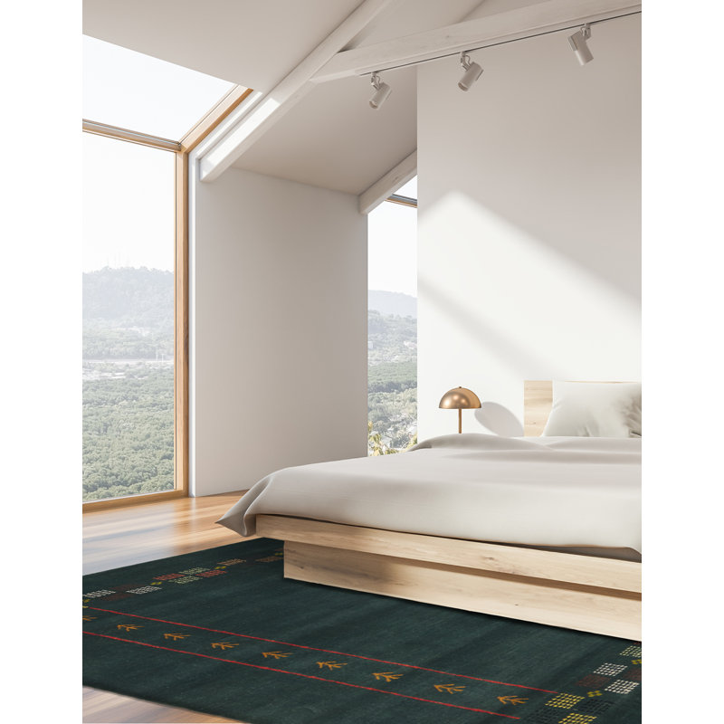 Tapis vert Kashkuli Gabbeh 4 pi 11 po x 6 pi 10 po