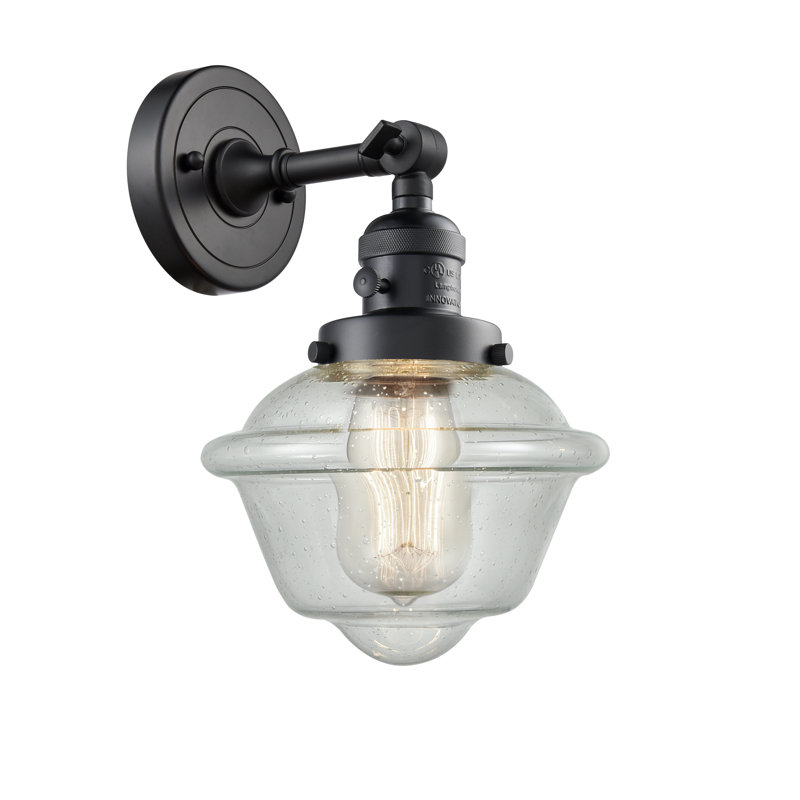 Applique murale à bras 1 lumière Agosto, Ampoule incandescente rétro de 60 watts, Grainé, Noir mat