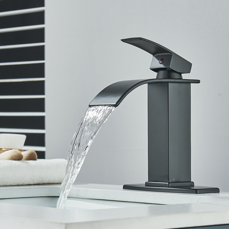 Single-handle Bathroom Faucet, Matte Black