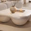 Table basse moderne simple de style crème-104507672