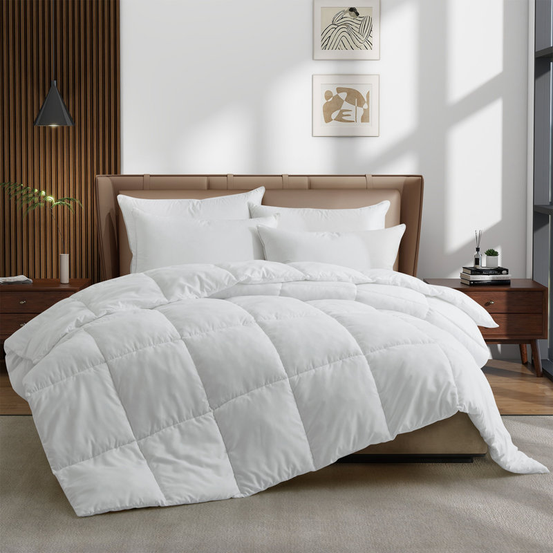 Édredon en duvet synthétique Wayfair Sleep, Édredon simple en duvet synthétique, Blanc