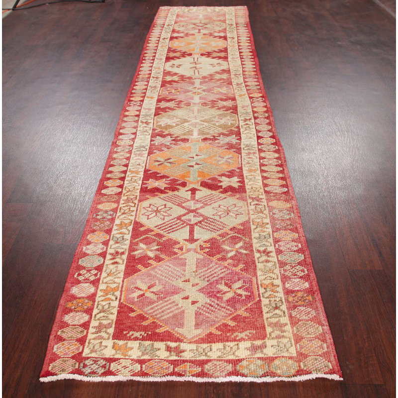 Tapis de couloir unique en laine noué à la main Oushak rouge / beige des années 2010 de 2 pi 9 po x 12 pi 2 po Ninive
