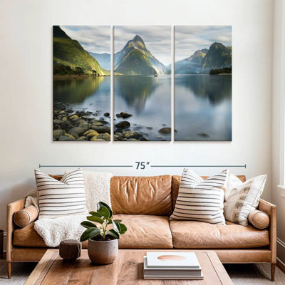 Sebbie Mitre Peak In Milford Sound