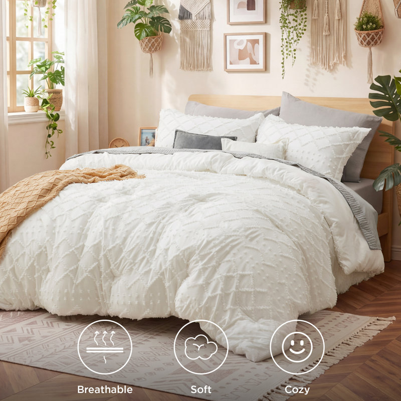 Best Seller Bedsure Embroidered Tufted All-Season Comforter Set, Ivory, King Comforter + 2 King Shams