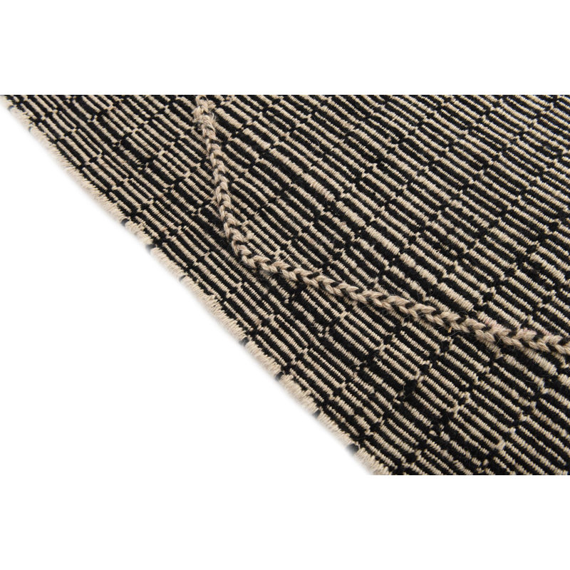 Tapis noir et blanc Judy