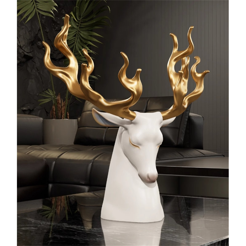 Ornement artistique, H 12,99 po x l 4,17 po x P 5,2 po