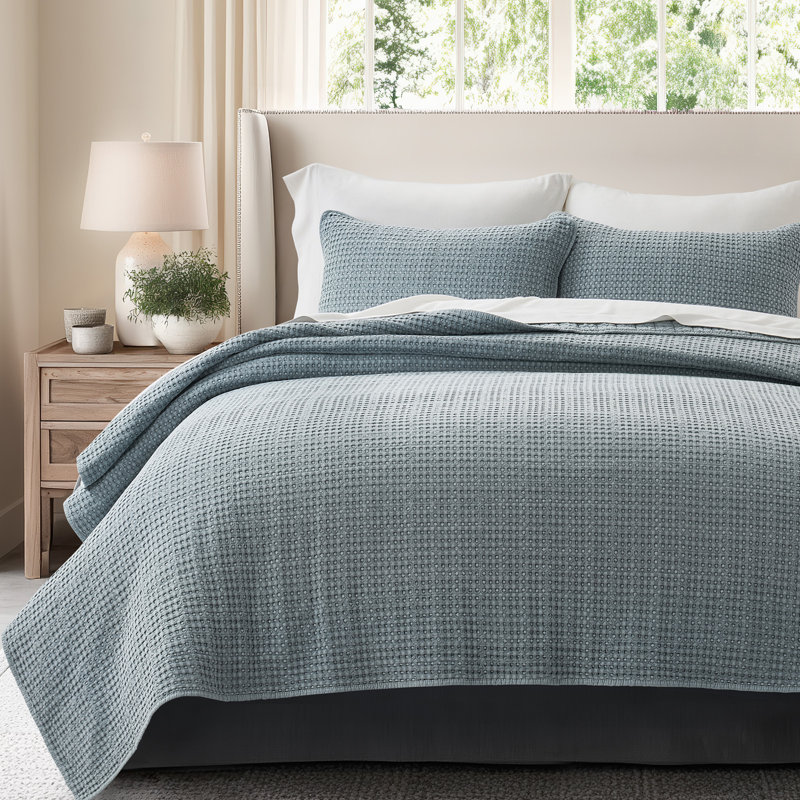 Stonewashed 100% Natural Cotton Waffle Quilt Set, Queen Quilt + 2 Standard Shams, Blue Linen