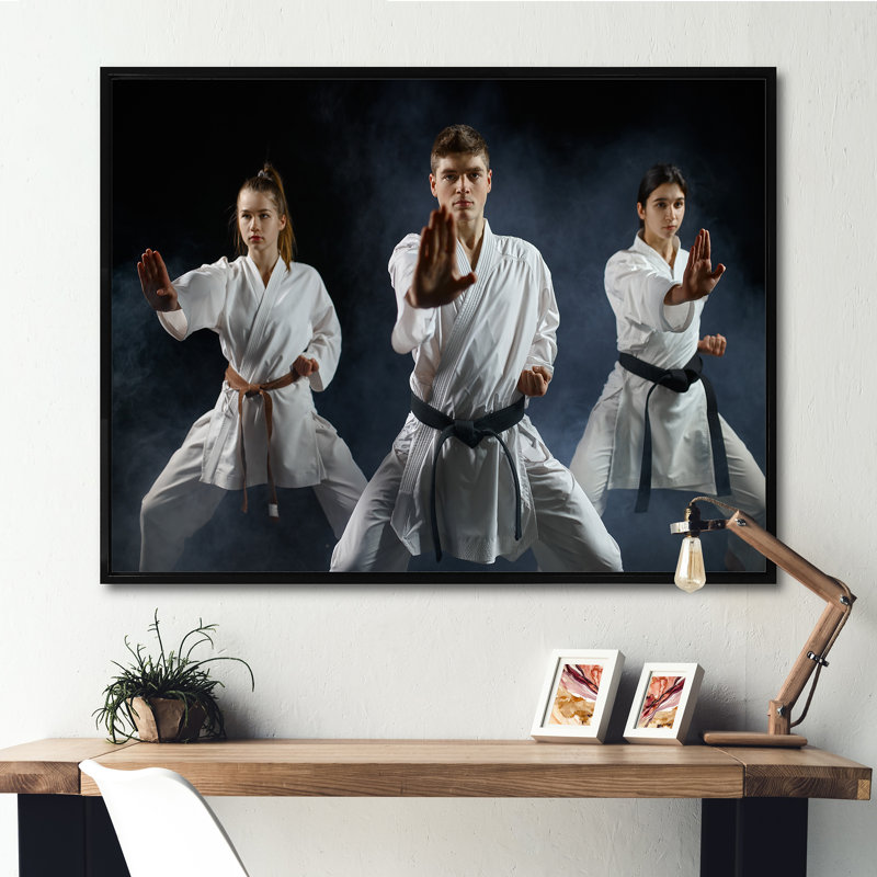 Arts martiaux Fight Studio - impressions d'art mural, Cadre flottant noir, H 34 po x l 44 po x P 1,5 po