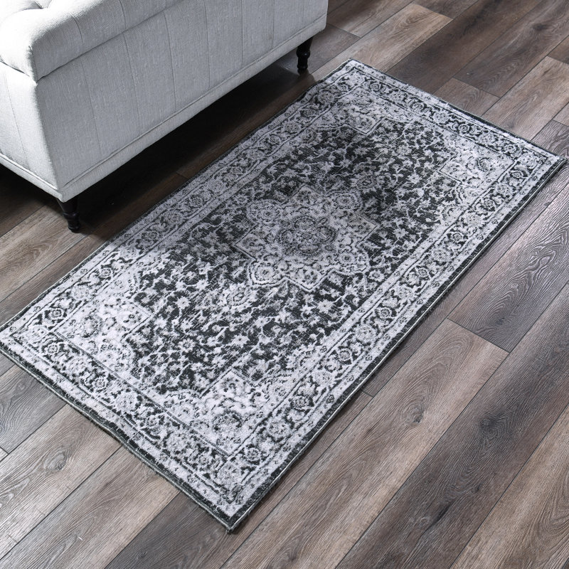 Giara Oriental Gray/Black Area Rug, Rectangle 2'7" x 4'11"